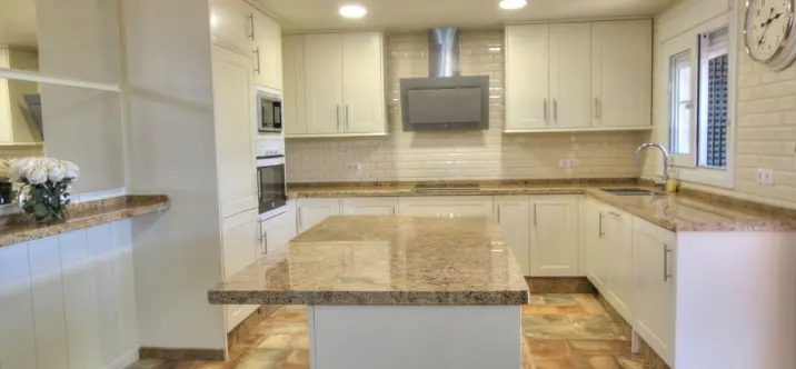 Sale of finca - cortijo in Mijas Costa 3