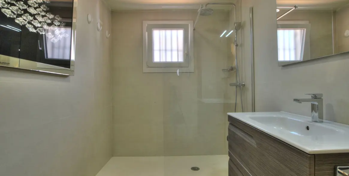 Продажа финки в Mijas Costa 10