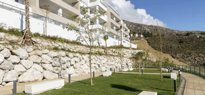 Продажа апартаментов на среднем этаже в Benalmadena 2