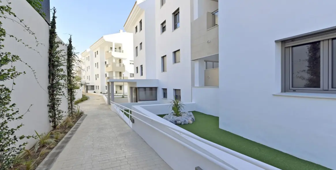 Продажа апартаментов на среднем этаже в Benalmadena 19