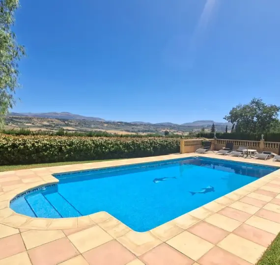 Sale of detached villa in Ronda
