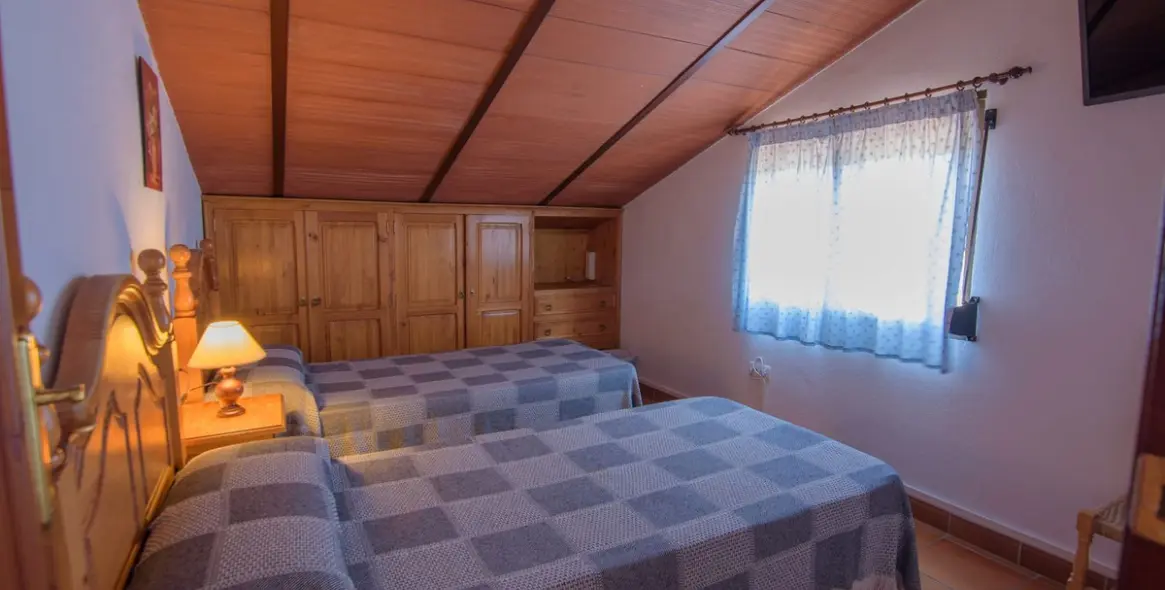 Sale of detached villa in Ronda 17