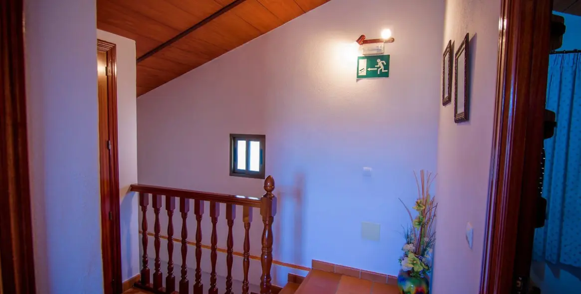 Sale of detached villa in Ronda 19