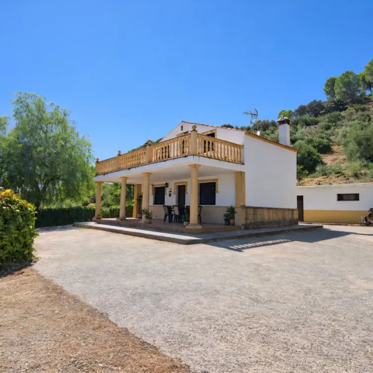 Sale of detached villa in Ronda