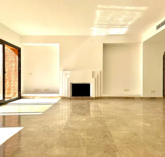 Продажа пентхауса в La Duquesa