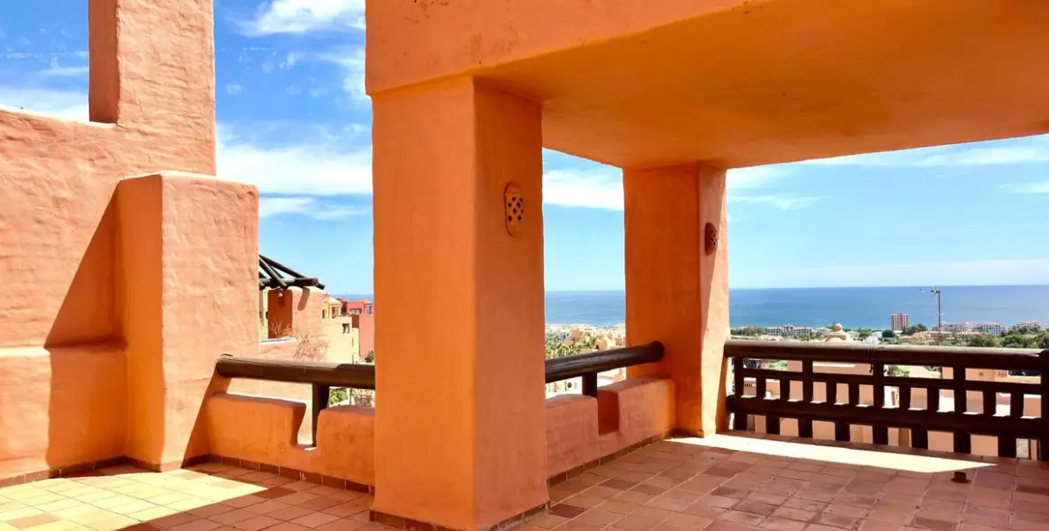 Продажа пентхауса в La Duquesa 8