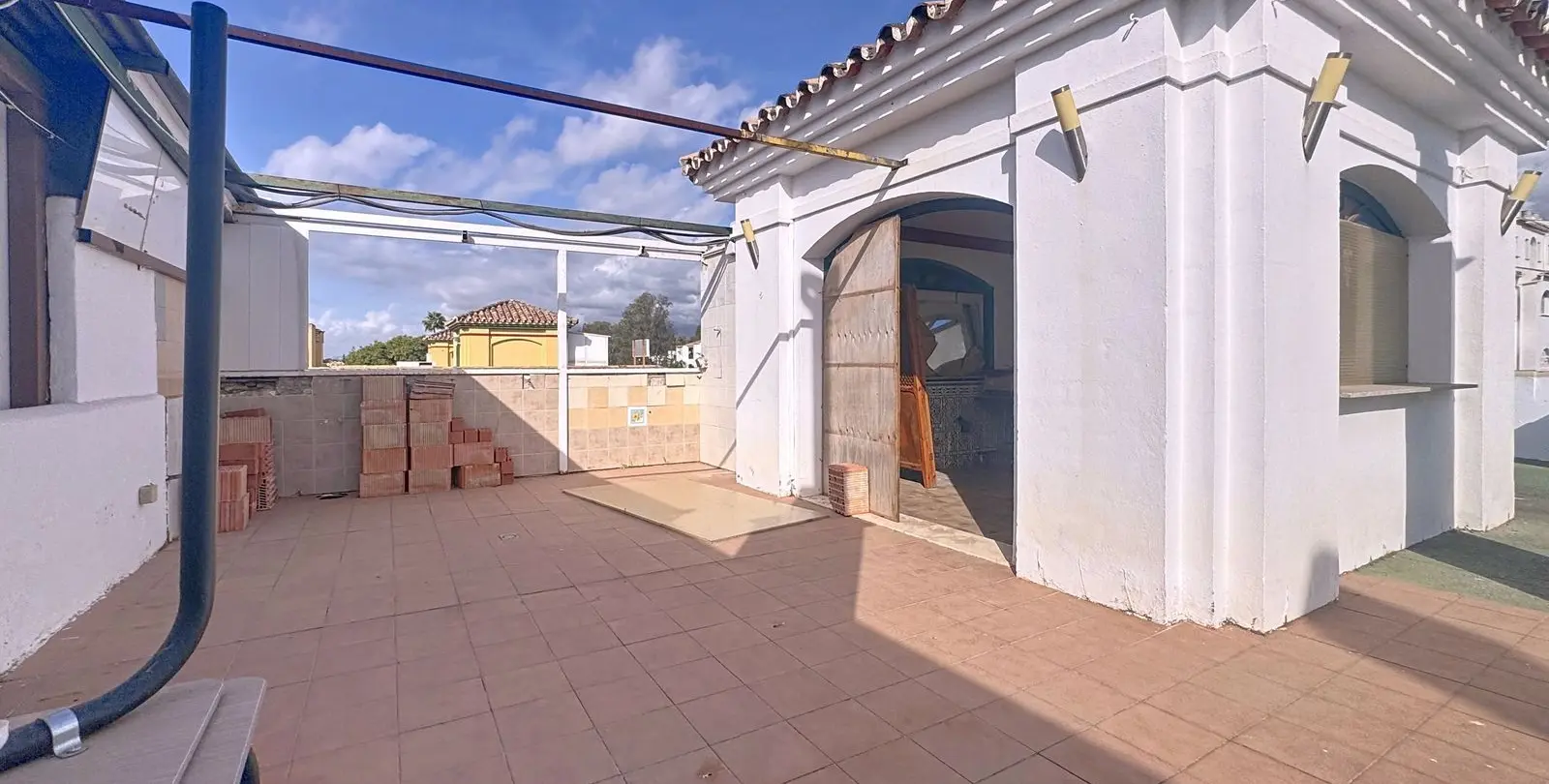 Sale of restaurant in Diana Park 4