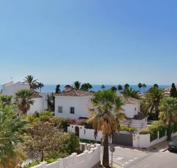 Sale of duplex in Marbella
