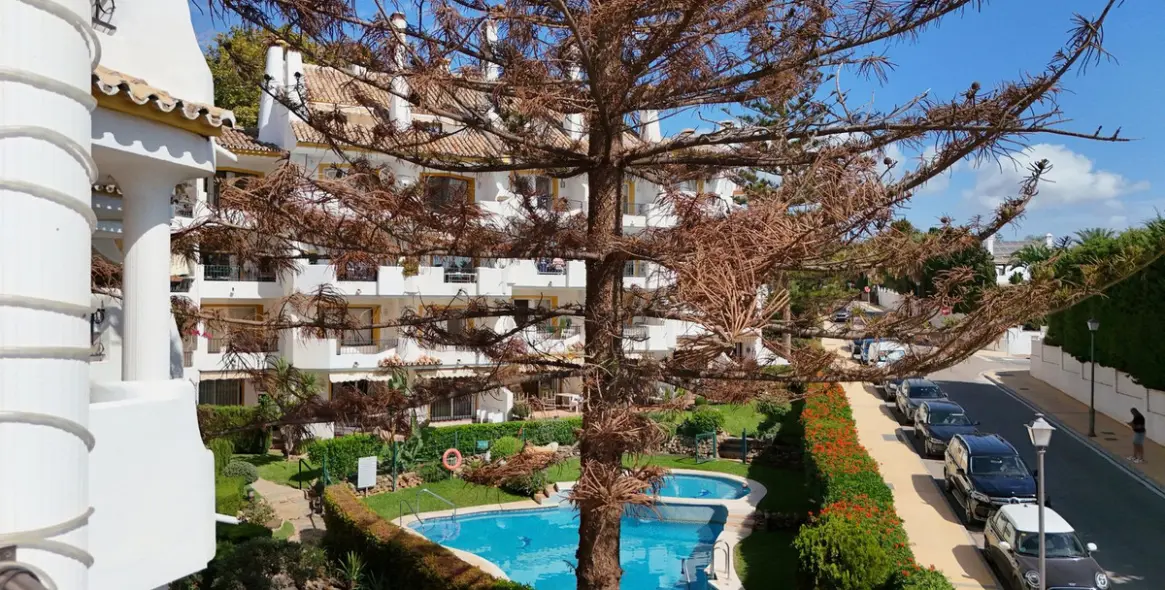 Sale of duplex in Marbella 2