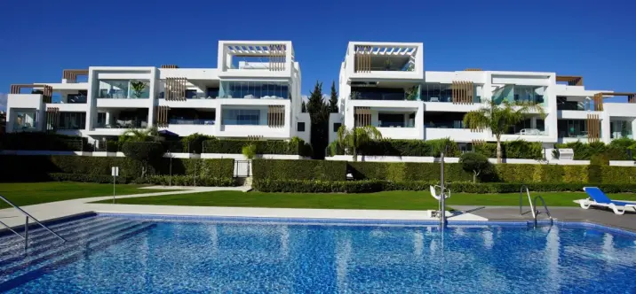 Sale of ground floor apartment in Bel Air 0