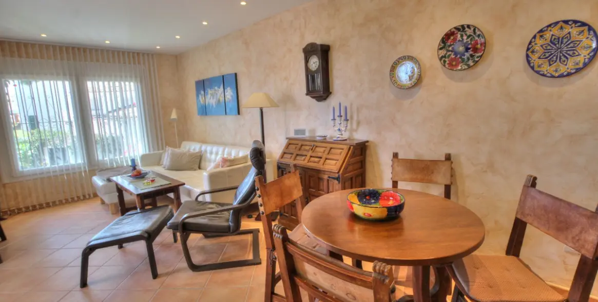 Продажа дома на две семьи в La Cala de Mijas 4