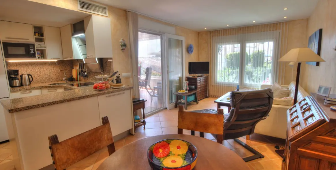 Продажа дома на две семьи в La Cala de Mijas 5