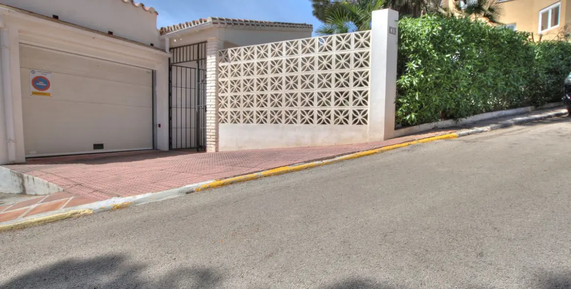 Продажа дома на две семьи в La Cala de Mijas 19