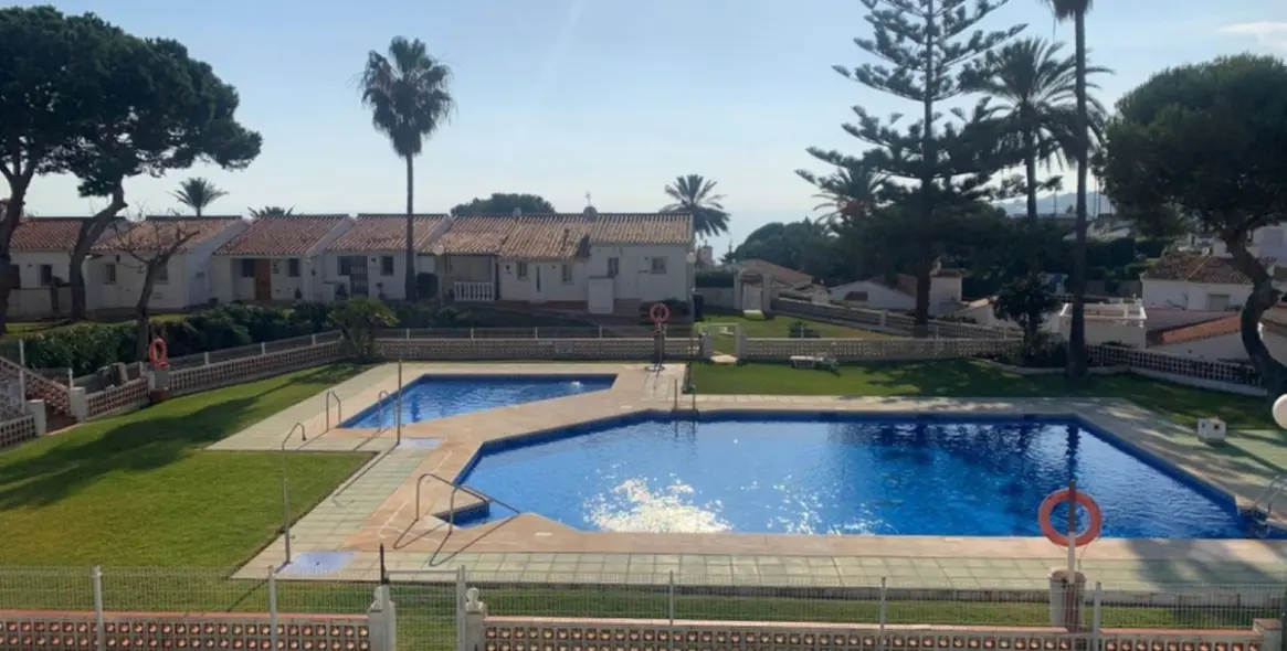 Продажа дома на две семьи в La Cala de Mijas 20