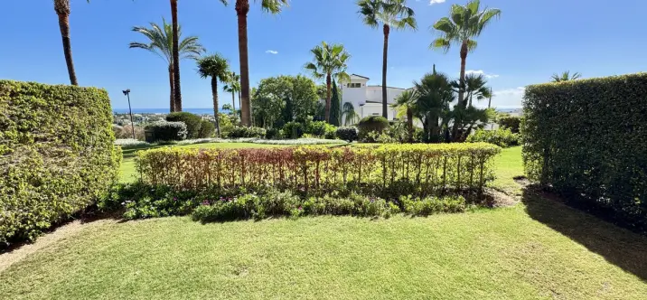 Sale of ground floor apartment in Los Flamingos 3