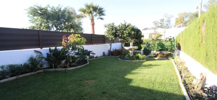 Продажа таунхауса в Estepona 3