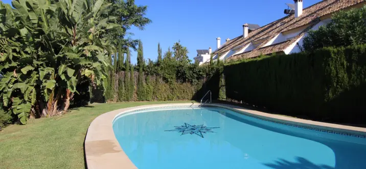 Продажа таунхауса в Estepona 4