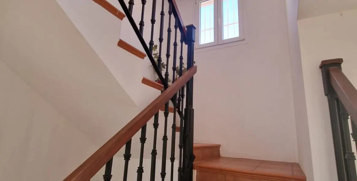 Продажа  отдельно стоящей виллы в Manilva 7