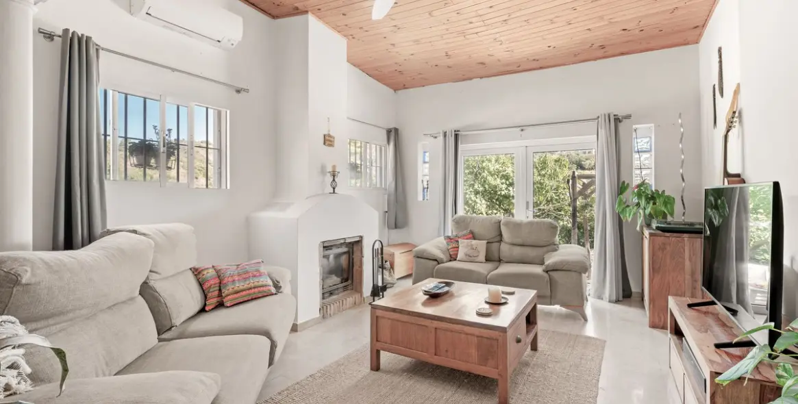 Sale of finca - cortijo in Estepona 5