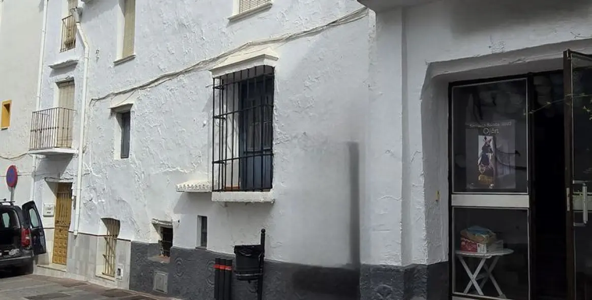 Продажа апартаментного комплекса в Ojén 1