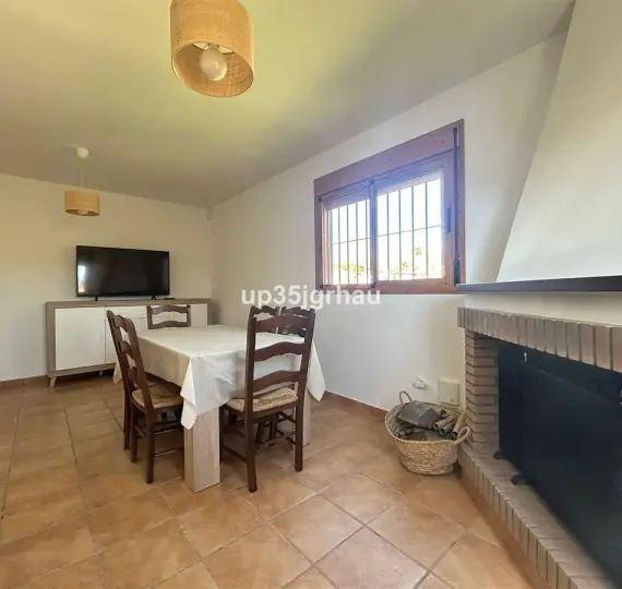 Venta de finca - cortijo en Estepona