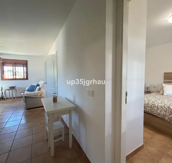 Venta de finca - cortijo en Estepona