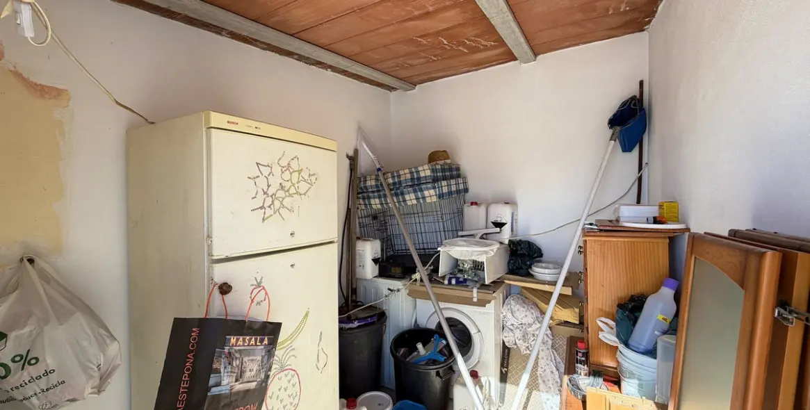 Продажа  отдельно стоящей виллы в Estepona 37