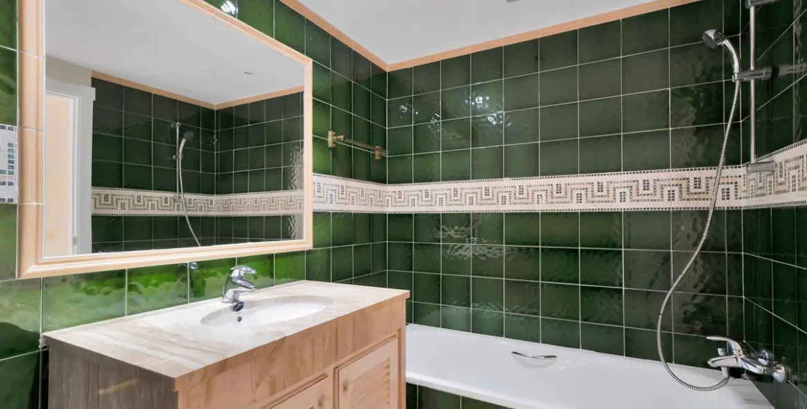 Venta de apartamento en planta baja en Guadalmina Baja 11