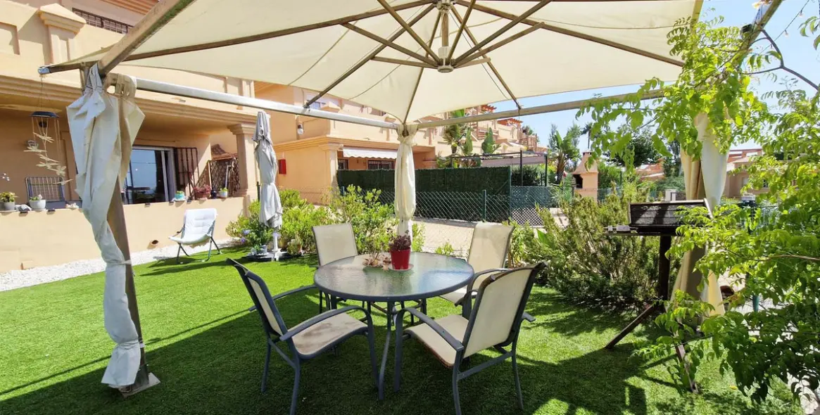 Sale of semi-detached house in Estepona 6