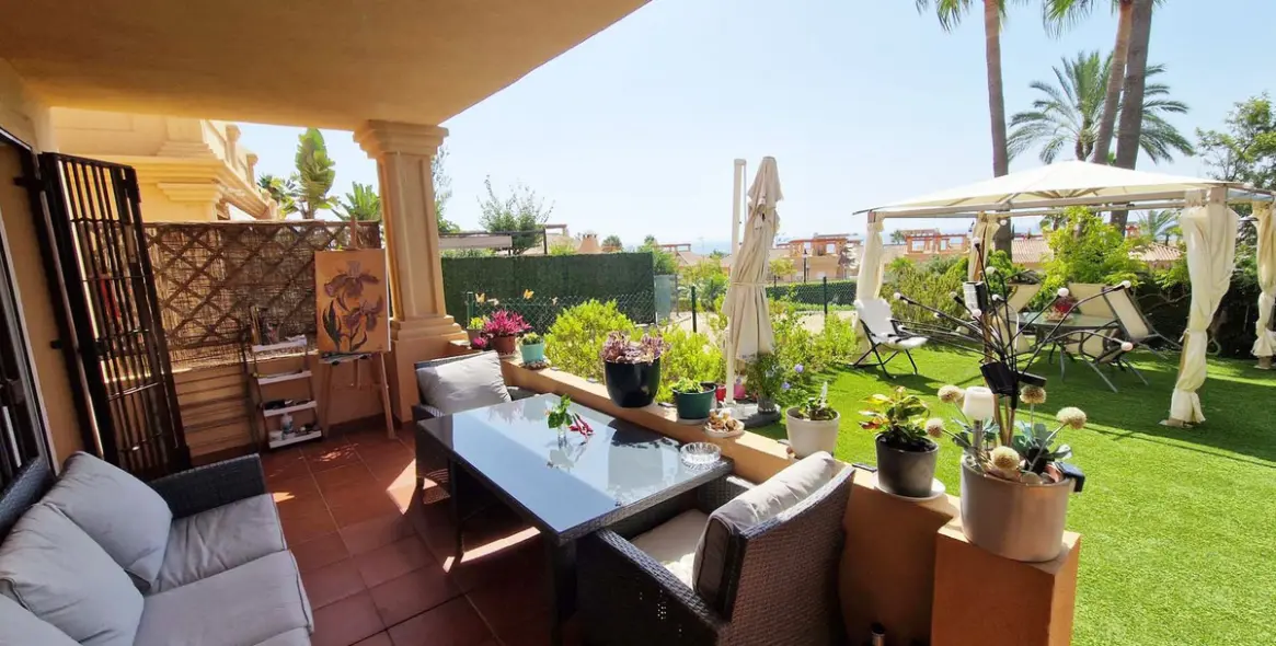 Sale of semi-detached house in Estepona 7