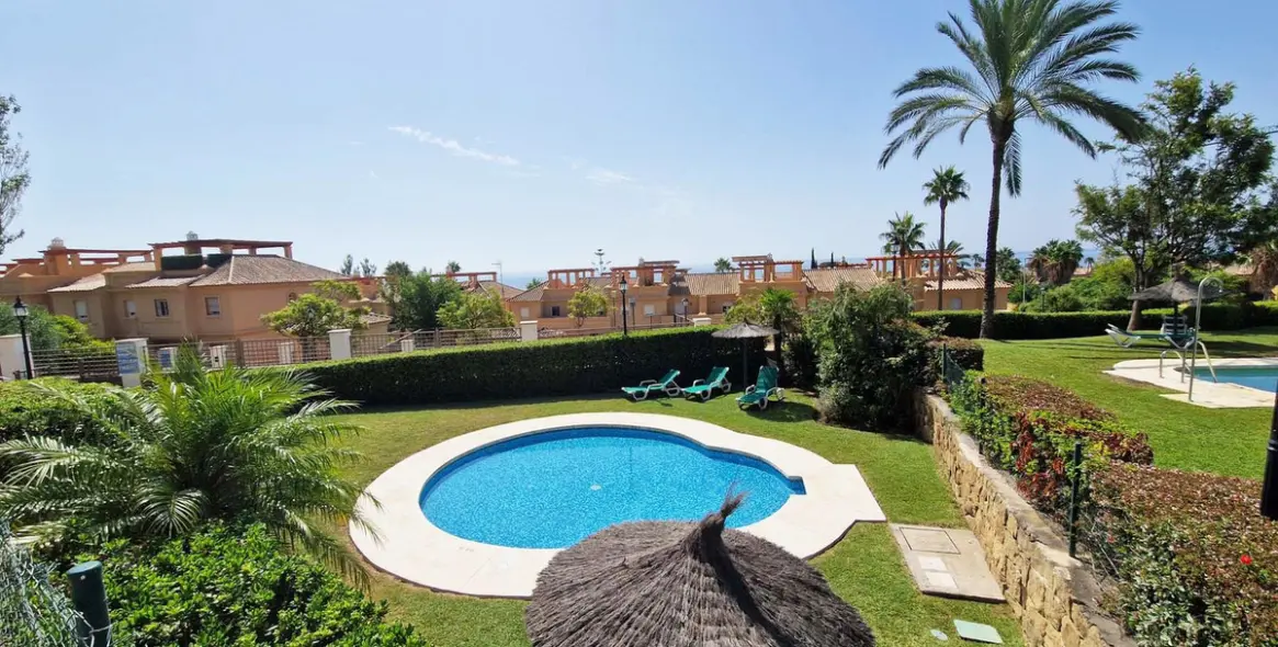 Sale of semi-detached house in Estepona 19