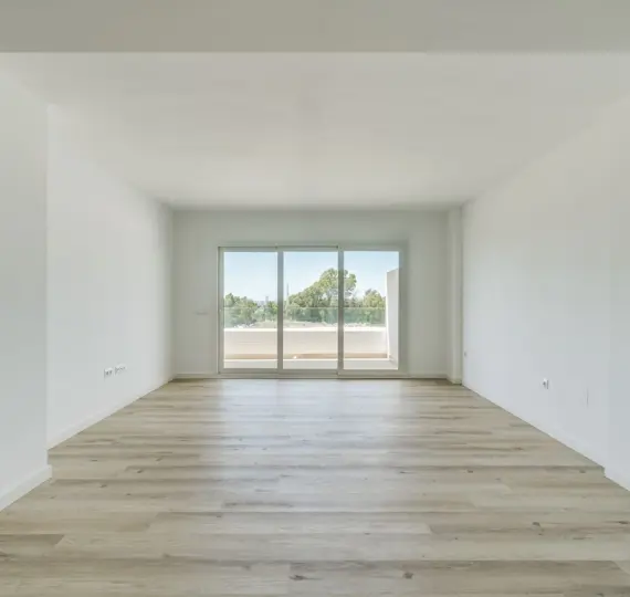 Продажа апартаментов на среднем этаже в Nueva Andalucía