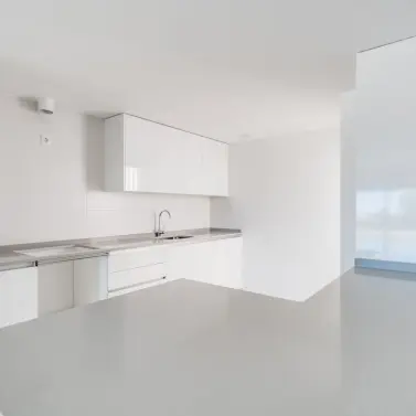 Продажа апартаментов на среднем этаже в Nueva Andalucía