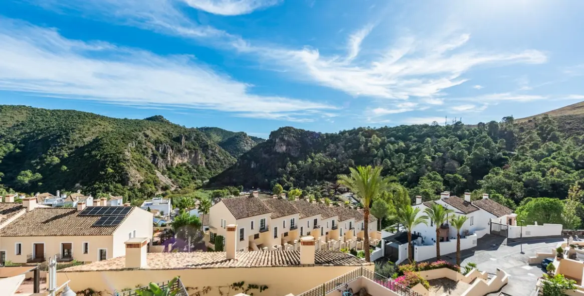 Sale of semi-detached house in Benahavís 5