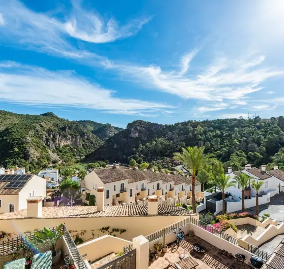 Sale of semi-detached house in Benahavís