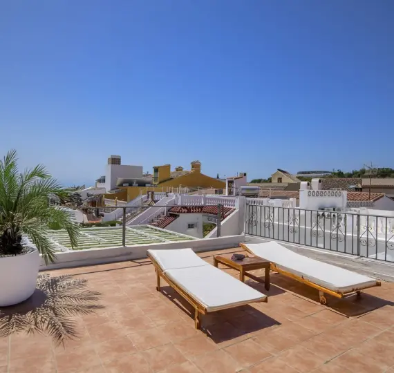 Venta de villa independiente en Fuengirola