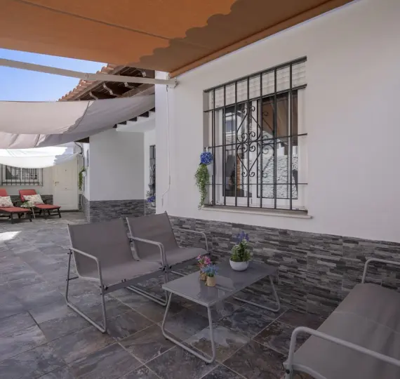 Venta de villa independiente en Fuengirola