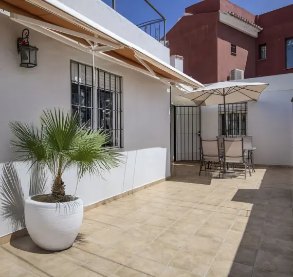 Venta de villa independiente en Fuengirola