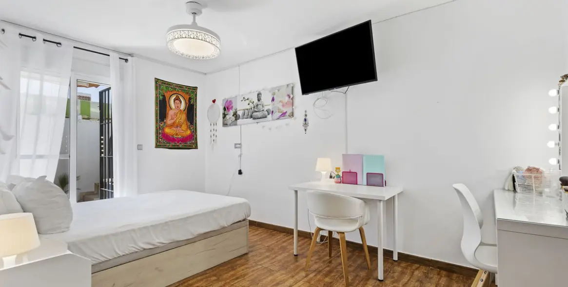 Продажа  отдельно стоящей виллы в Fuengirola 18