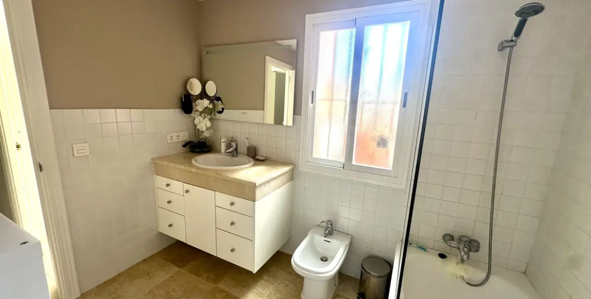 Продажа таунхауса в Estepona 17