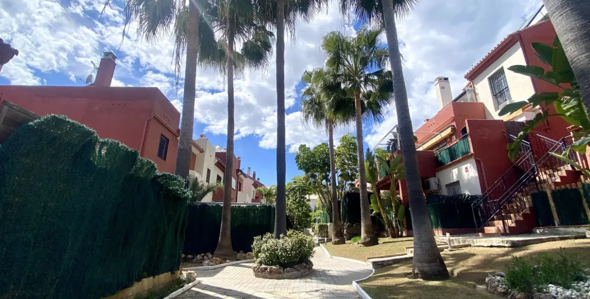 Продажа таунхауса в Estepona 30