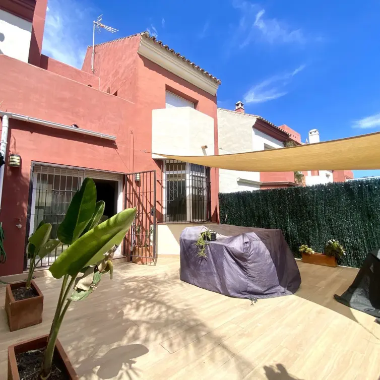 Venta de adosado en Estepona