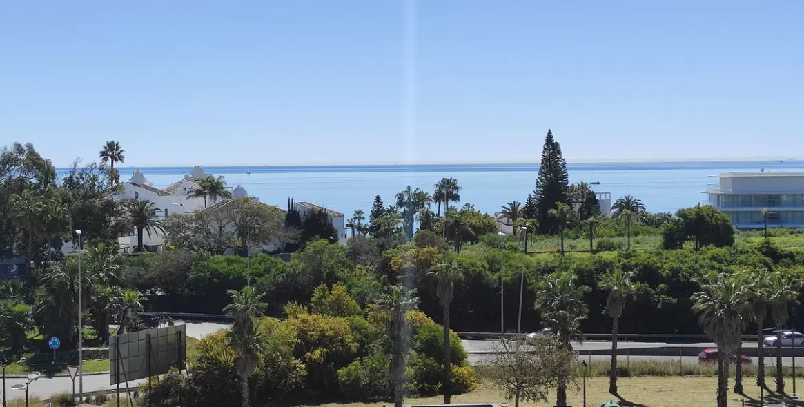 Продажа пентхауса в Estepona 14