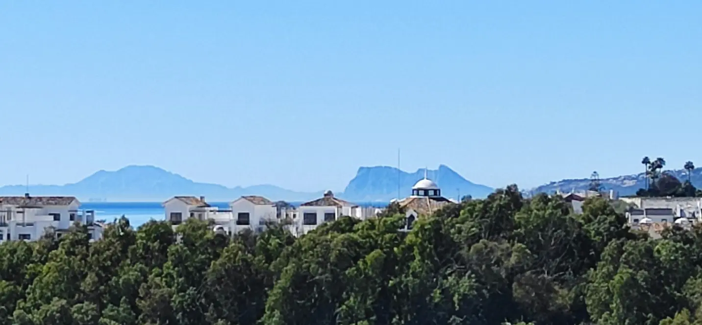 Venta de ático en Estepona 3