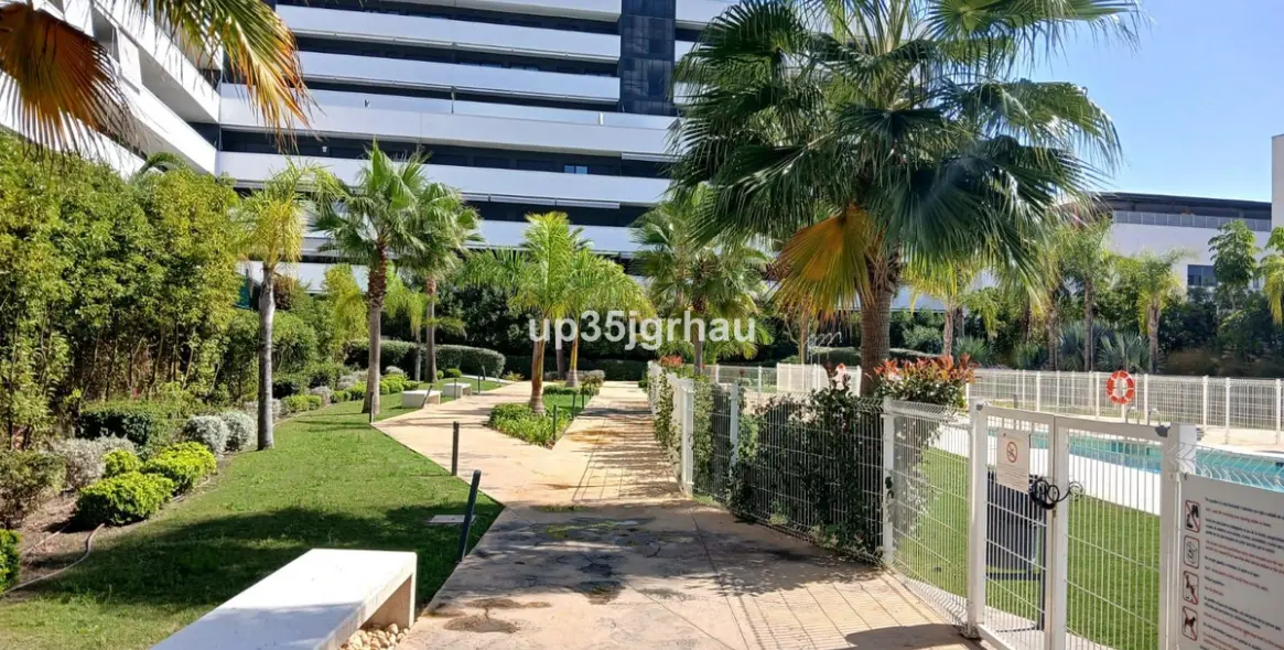 Продажа пентхауса в Estepona 2