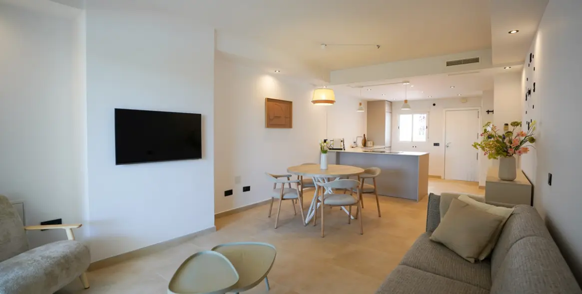 Продажа апартаментов на среднем этаже в Nueva Andalucía 1