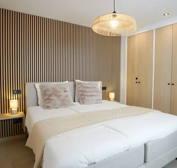 Sale of middle floor apartment in Nueva Andalucía