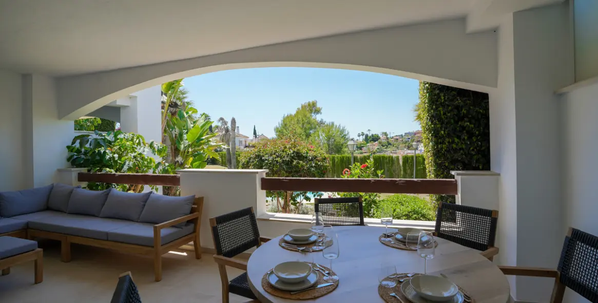 Продажа апартаментов на среднем этаже в Nueva Andalucía 16