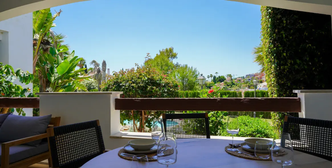 Продажа апартаментов на среднем этаже в Nueva Andalucía 19