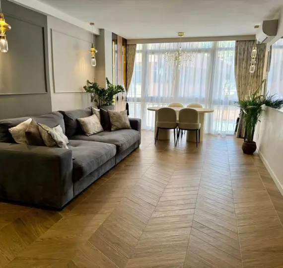 Sale of middle floor apartment in Fuengirola